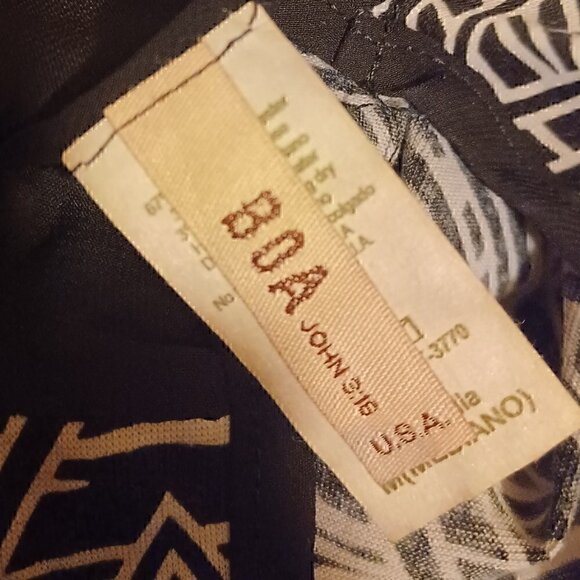 NWT - BOA Cute Pull Over Top (USA) - Picture 7 of 8